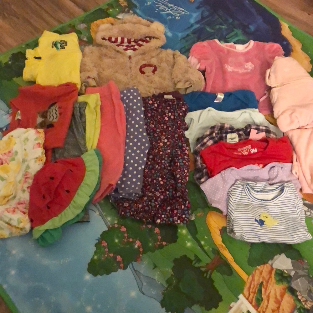 Baby girl bundle 6-9, 9 month